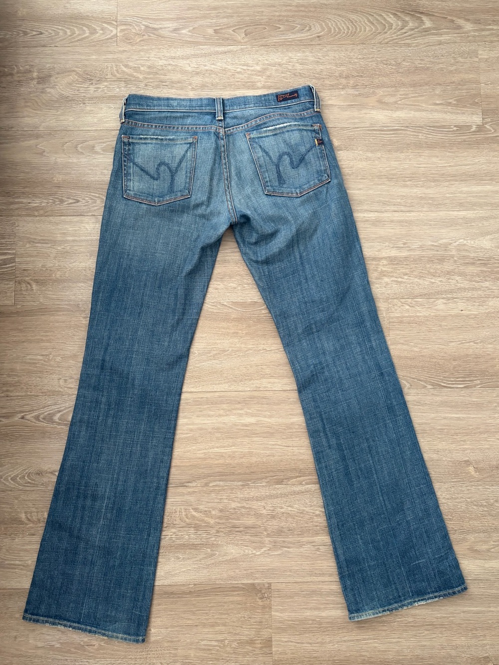 Low Waisted Bootcut Jeans